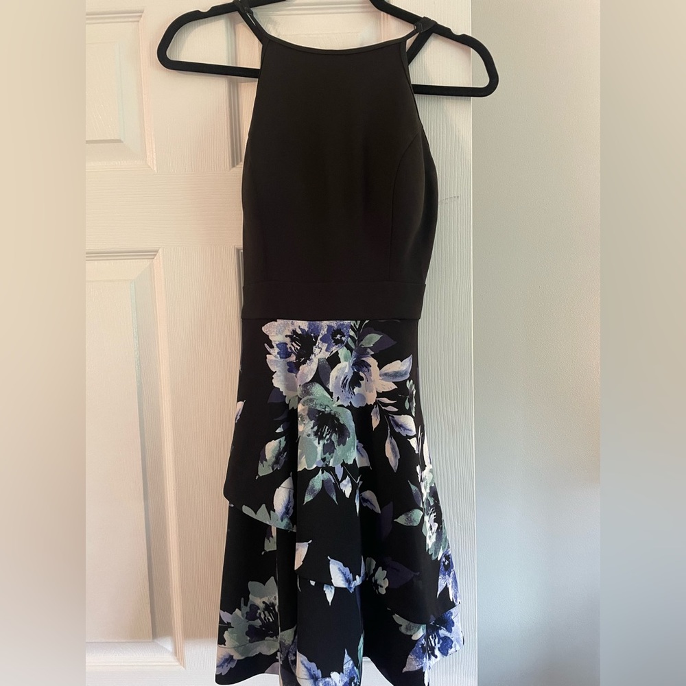 Black/floral Formal Short Dress
